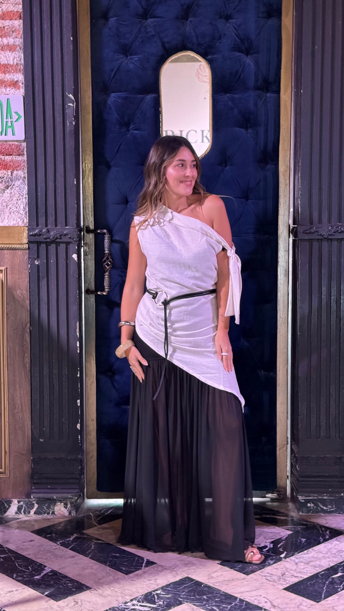 Blusa Asimétrica Alba