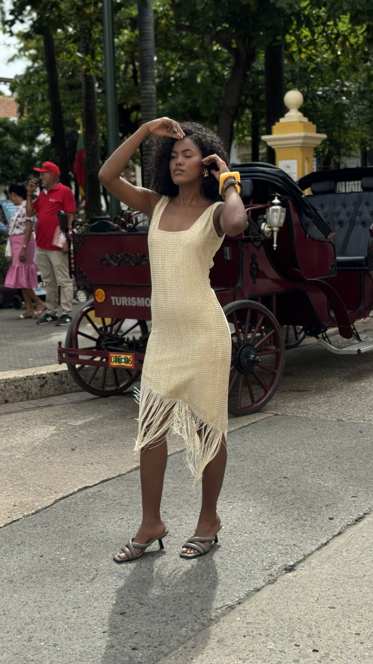 Vestido Nilo Dorado